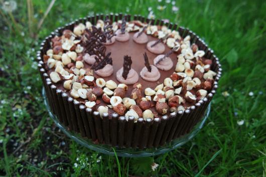 Ferrero Rocher Nuss Torte